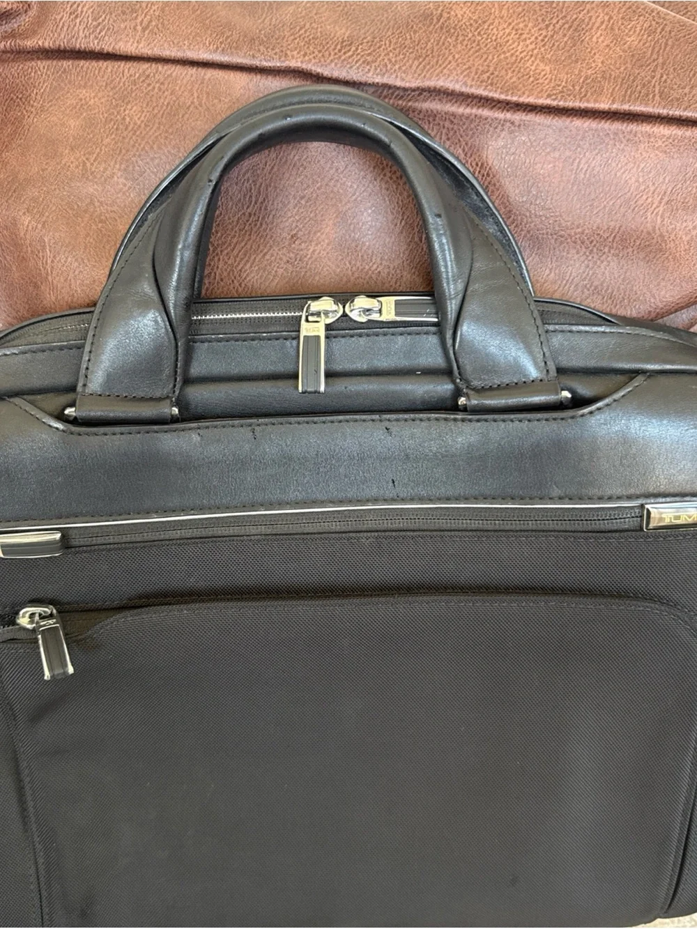 Tumi Black Arrive Sawyer Laptop Briefcase with Leather Trim-EUC Monogram